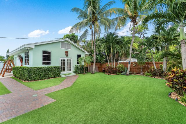 819 6TH Street, Lake Park, FL 33403