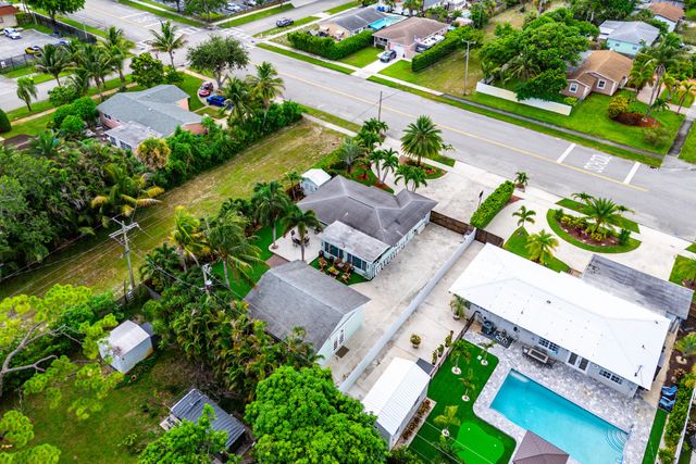 819 6TH Street, Lake Park, FL 33403