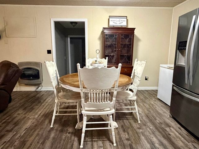 3690 142 HWY, Selmer, TN 38375