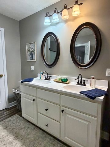 3690 142 HWY, Selmer, TN 38375