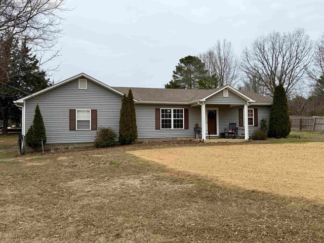 3690 142 HWY, Selmer, TN 38375