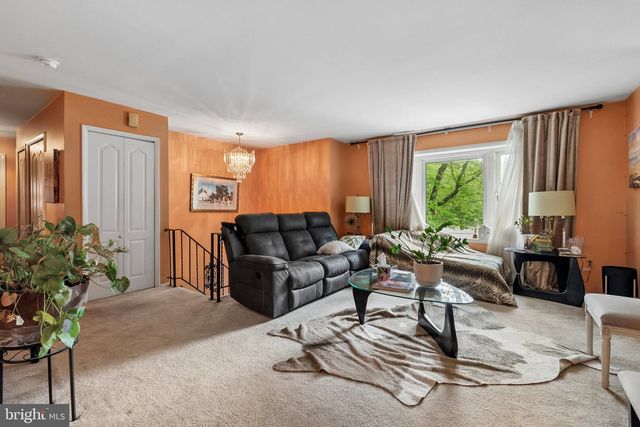 3720 SWANN RD, Suitland, MD 20746