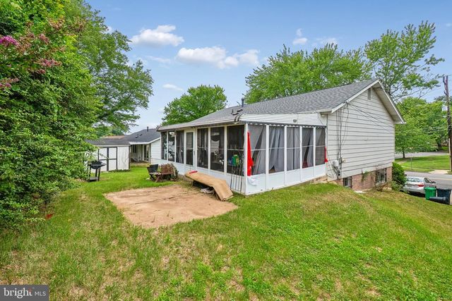 3720 SWANN RD, Suitland, MD 20746