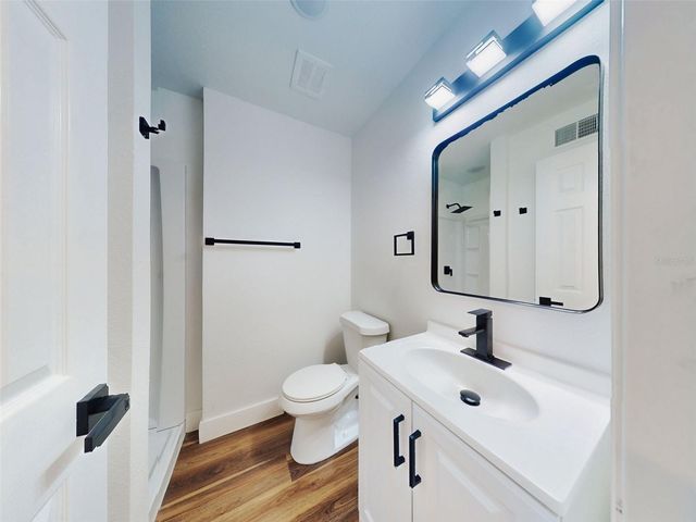 410 INWOOD AVENUE, New Smyrna Beach, FL 32168