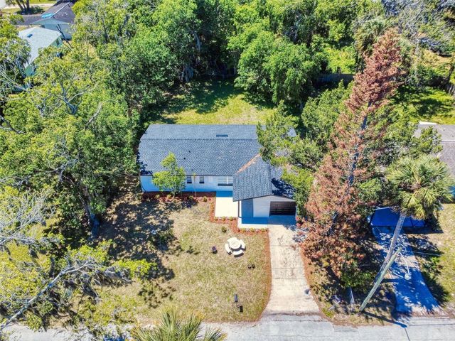 410 INWOOD AVENUE, New Smyrna Beach, FL 32168