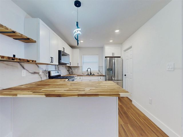 410 INWOOD AVENUE, New Smyrna Beach, FL 32168