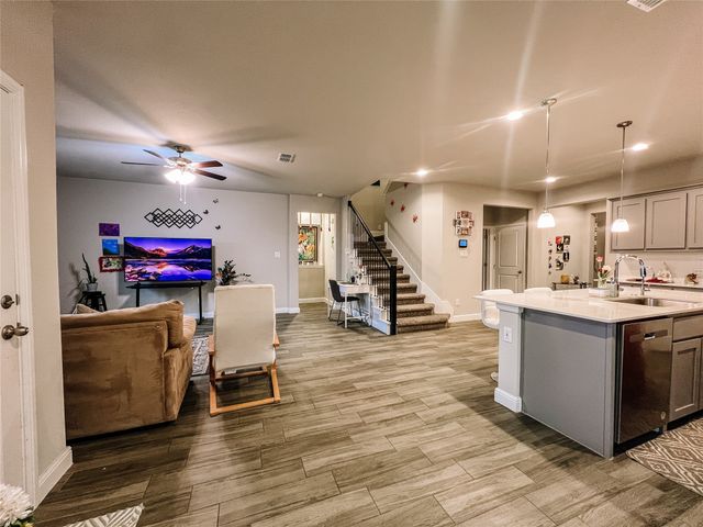 5516 Nelson Parkway, Denton, TX 76210