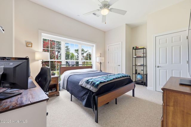 112 Steeplechase Way, Southern Pines, NC 28387