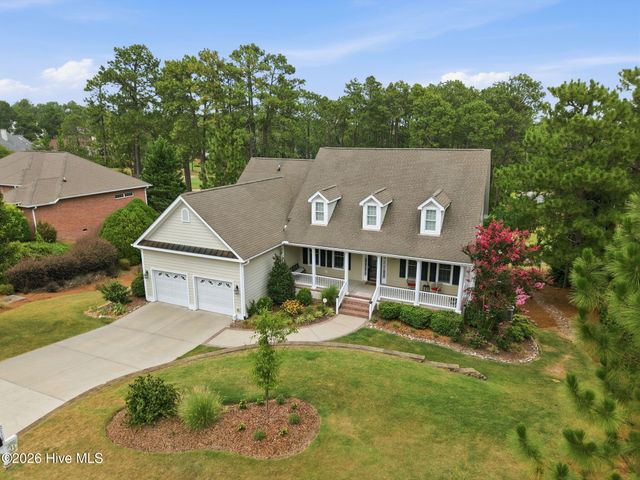 112 Steeplechase Way, Southern Pines, NC 28387