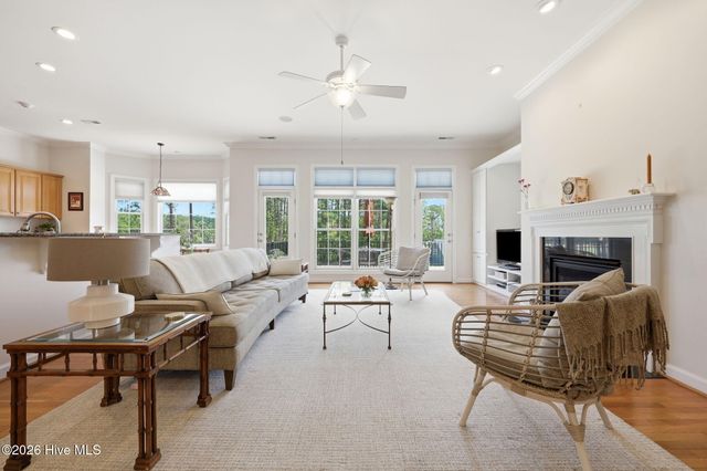 112 Steeplechase Way, Southern Pines, NC 28387