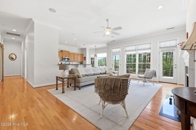 112 Steeplechase Way, Southern Pines, NC 28387