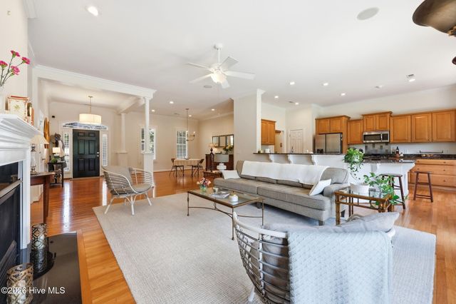 112 Steeplechase Way, Southern Pines, NC 28387