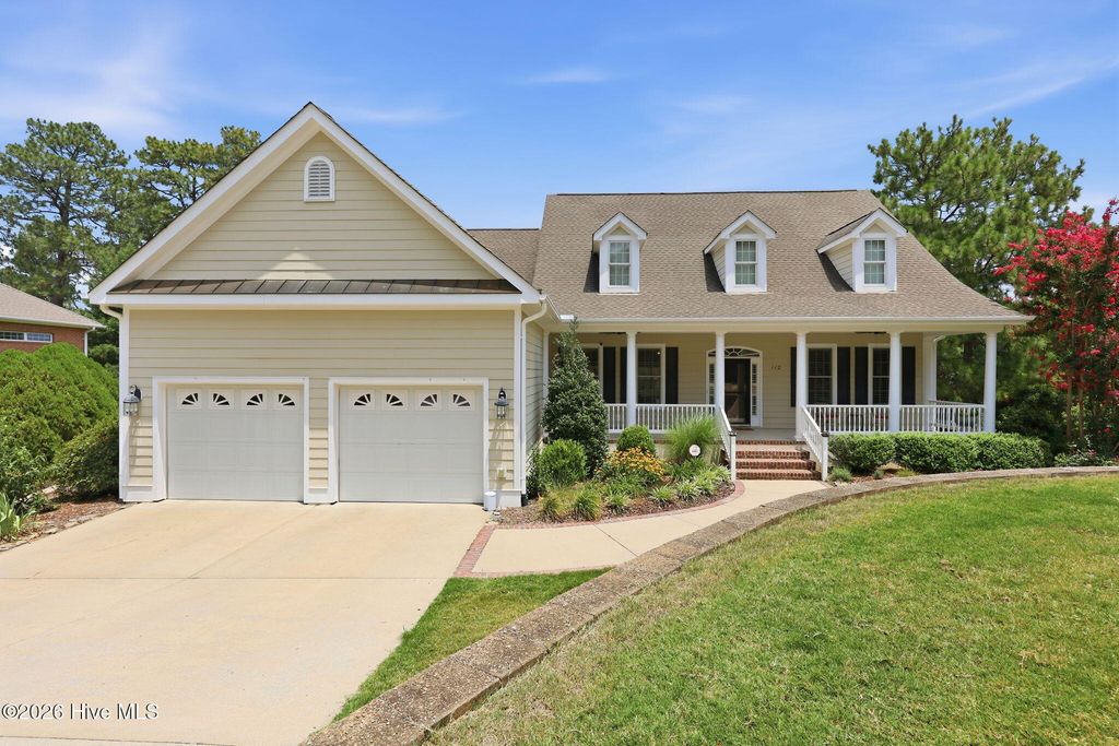 112 Steeplechase Way, Southern Pines, NC 28387