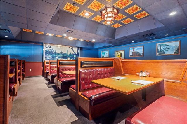 376 Bullocks Point Avenue, East Providence, RI 02915