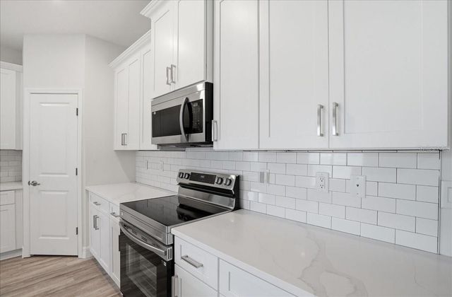 4097 FEATHER TERRACE, North Port, FL 34286