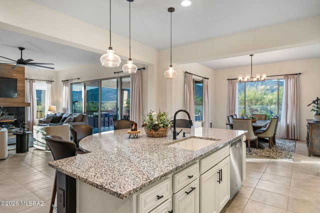 14250 Fire Point Trail, Marana, AZ 85658