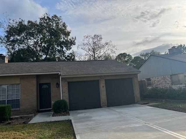 15814 Havenhurst Drive, Houston, TX 77059