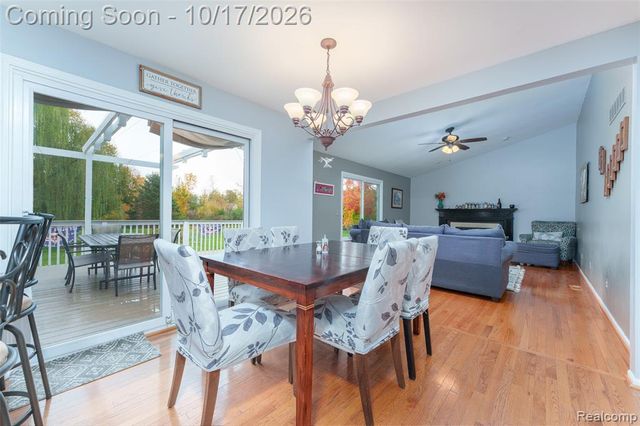 3340 Bennington Drive, Wixom, MI 48393