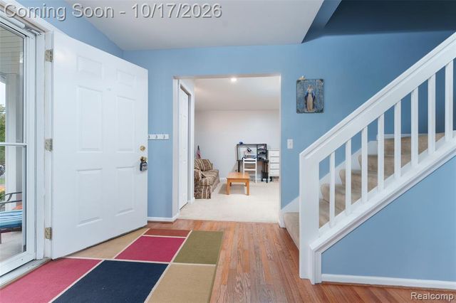 3340 Bennington Drive, Wixom, MI 48393