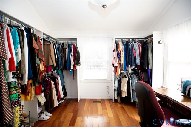 111 Poplar Hill Dr, Farmville, VA 23901