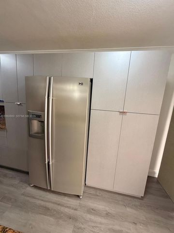 5800 SW 127 Ave 2120, Miami, FL 33183