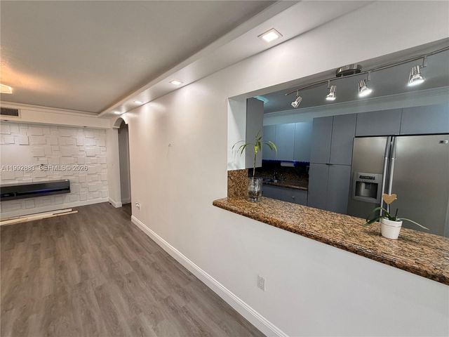 5800 SW 127 Ave 2120, Miami, FL 33183