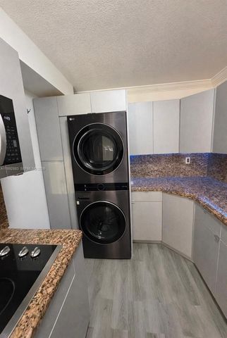 5800 SW 127 Ave 2120, Miami, FL 33183