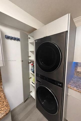 5800 SW 127 Ave 2120, Miami, FL 33183