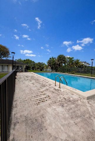 5800 SW 127 Ave 2120, Miami, FL 33183