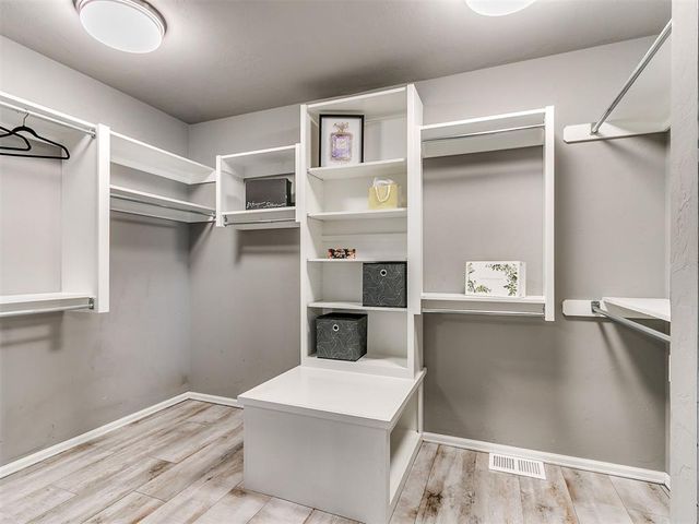 2725 NW 58th Street, Oklahoma City, OK 73112