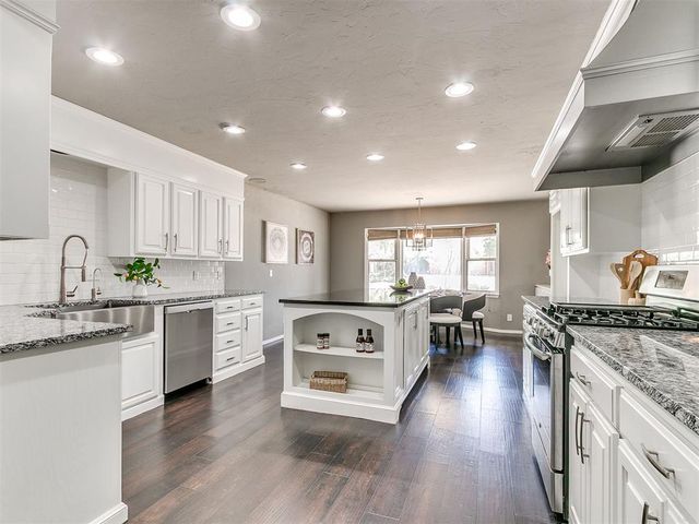 2725 NW 58th Street, Oklahoma City, OK 73112