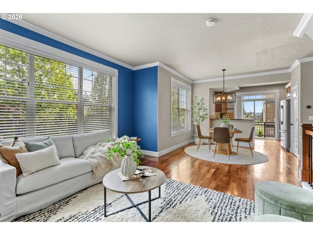 7503 Sw CAPITOL Hwy, Portland, OR 97219