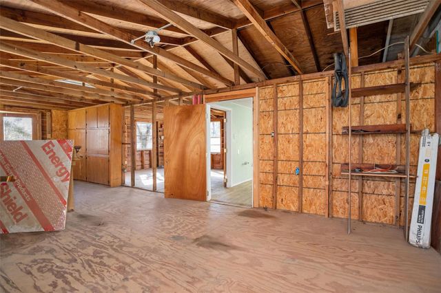 588 Linville Grimes Road, Diboll, TX 75941