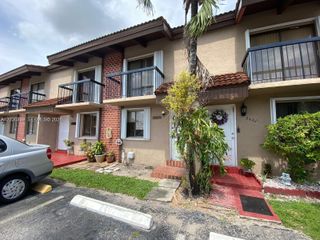 1813 SW 107th Avenue 2402, Miami, FL 33165