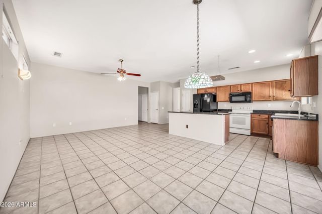 16534 W SANDIA PARK Drive, Surprise, AZ 85374