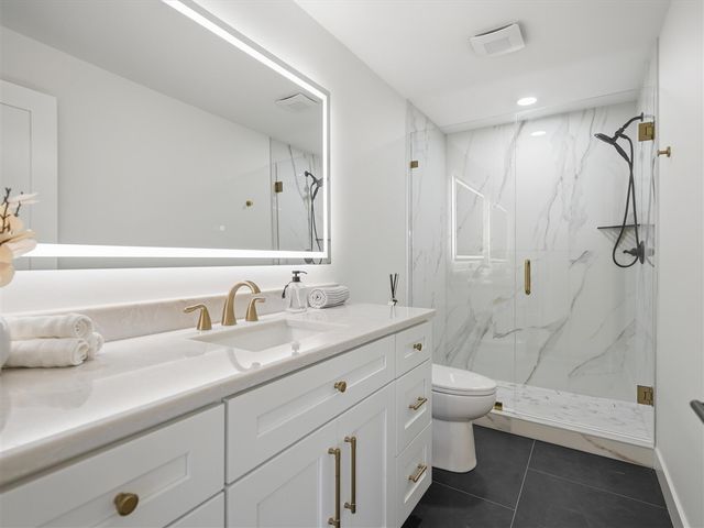 9034 York Crest Drive, Saline, MI 48176