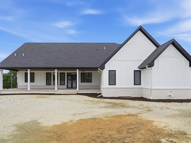 9034 York Crest Drive, Saline, MI 48176