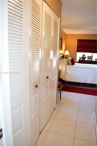 9801 Sunrise Lakes Boulevard 301, Sunrise, FL 33322