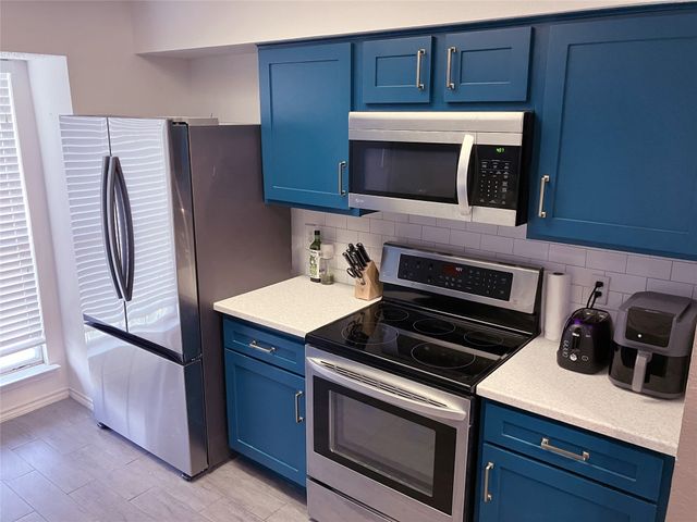 8600 Coppertowne Lane 501, Dallas, TX 75243