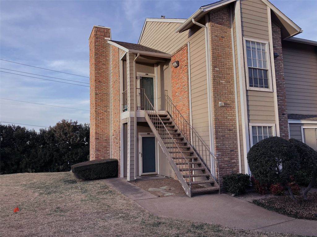 8600 Coppertowne Lane 501, Dallas, TX 75243