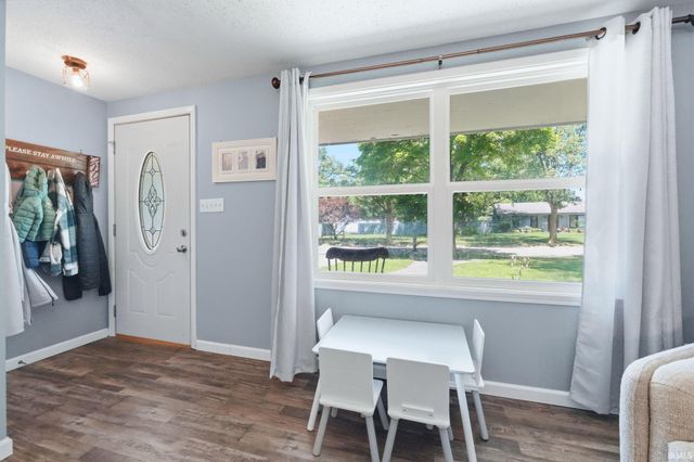 3822 Shannon Drive, Fort Wayne, IN 46835