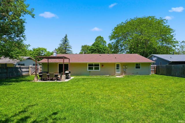 3822 Shannon Drive, Fort Wayne, IN 46835