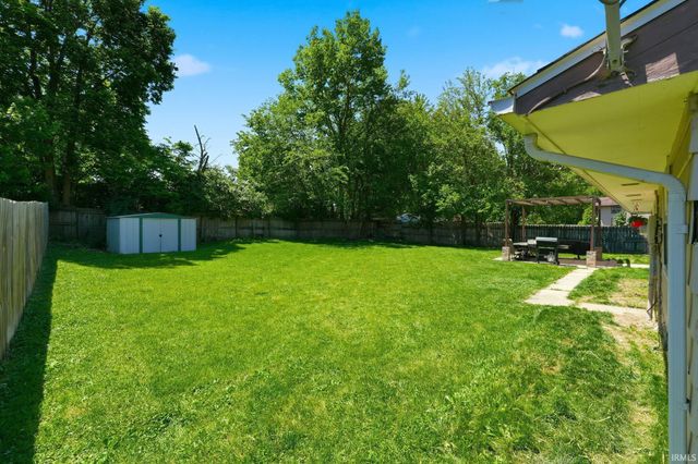 3822 Shannon Drive, Fort Wayne, IN 46835