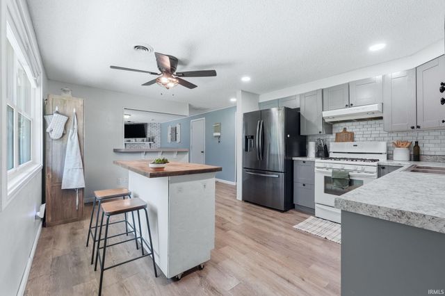 3822 Shannon Drive, Fort Wayne, IN 46835