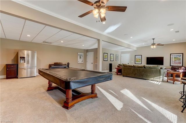 208 Lakeshore Drive, Reidsville, NC 27320