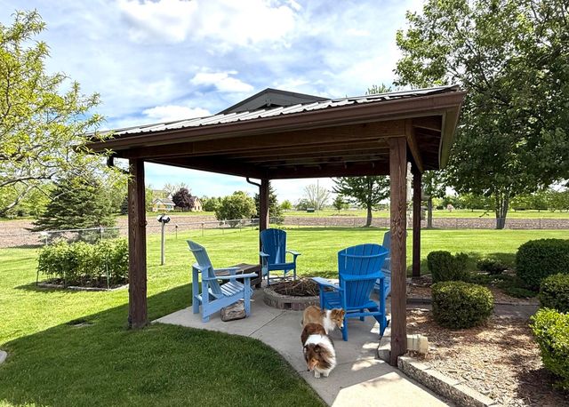2145 E Wheeler Road, Bay City, MI 48706