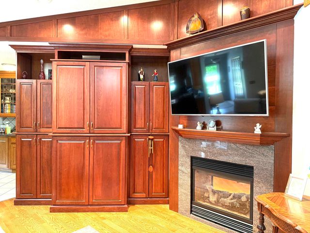 2145 E Wheeler Road, Bay City, MI 48706
