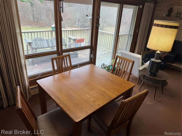 1802 N Elba Road, Oregon Township, MI 48446