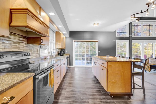 295 Persimmon Drive, North Vernon, IN 47265