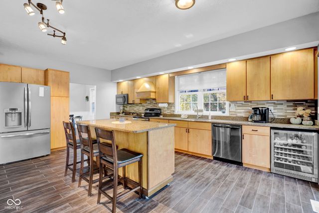 295 Persimmon Drive, North Vernon, IN 47265